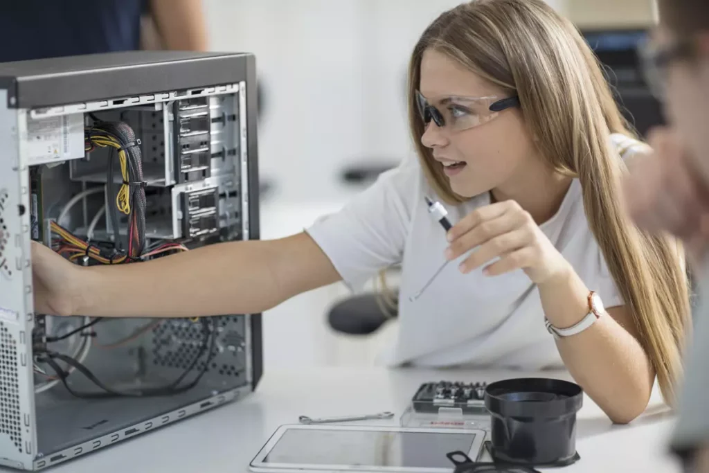 students-assembling-computer-in-class-2024-09-22-11-42-51-utc